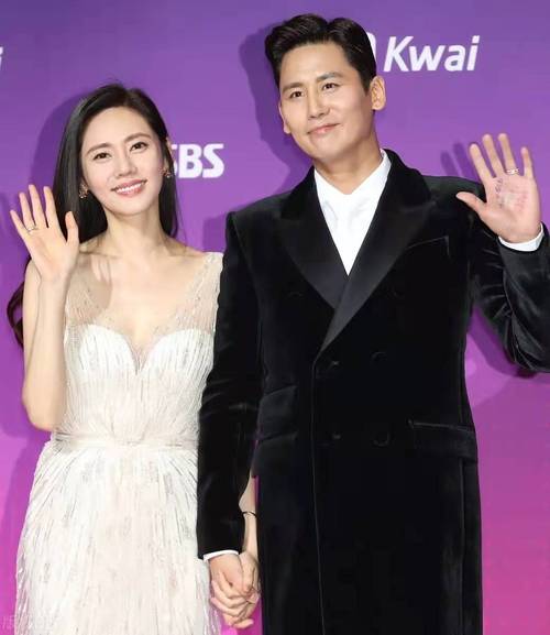 韩国明星秋瓷炫的老公是谁-（演员秋瓷炫个人简历资料）