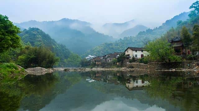 景德镇一日游必去景点景德镇旅游（景德镇一定要玩的景点推荐）