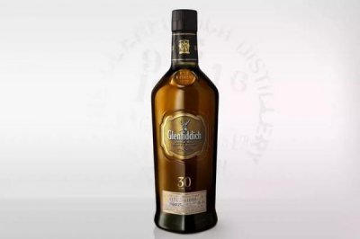 ​久尊尚品白酒价格_久尊宝多少钱一盒