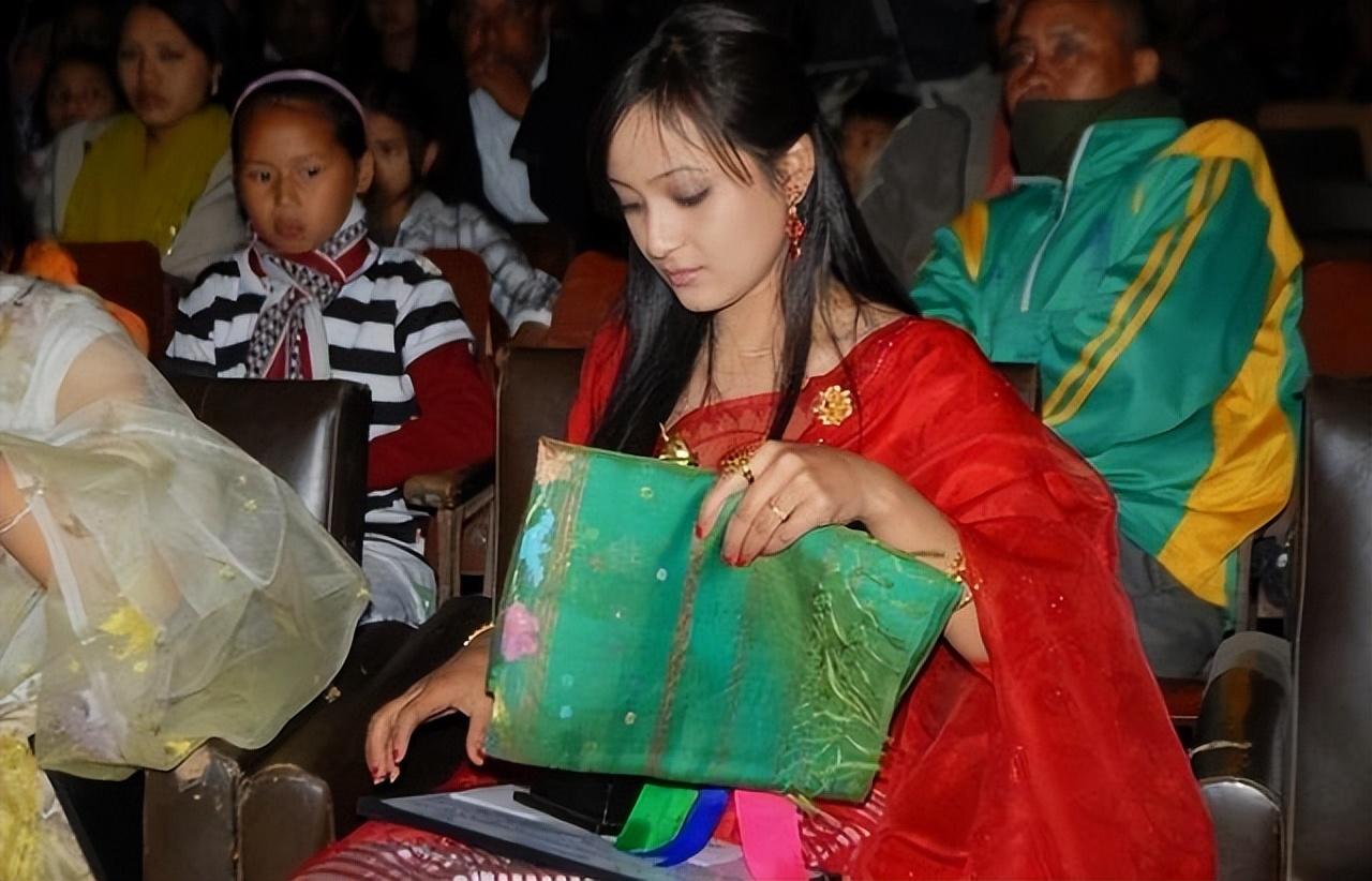 印度的地理条件有多好-（印度的地形特点是什么）