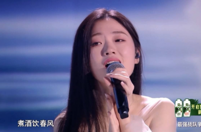 ​单依纯好声音冠军，单依纯是谁？她为什么获得了好声音冠军？