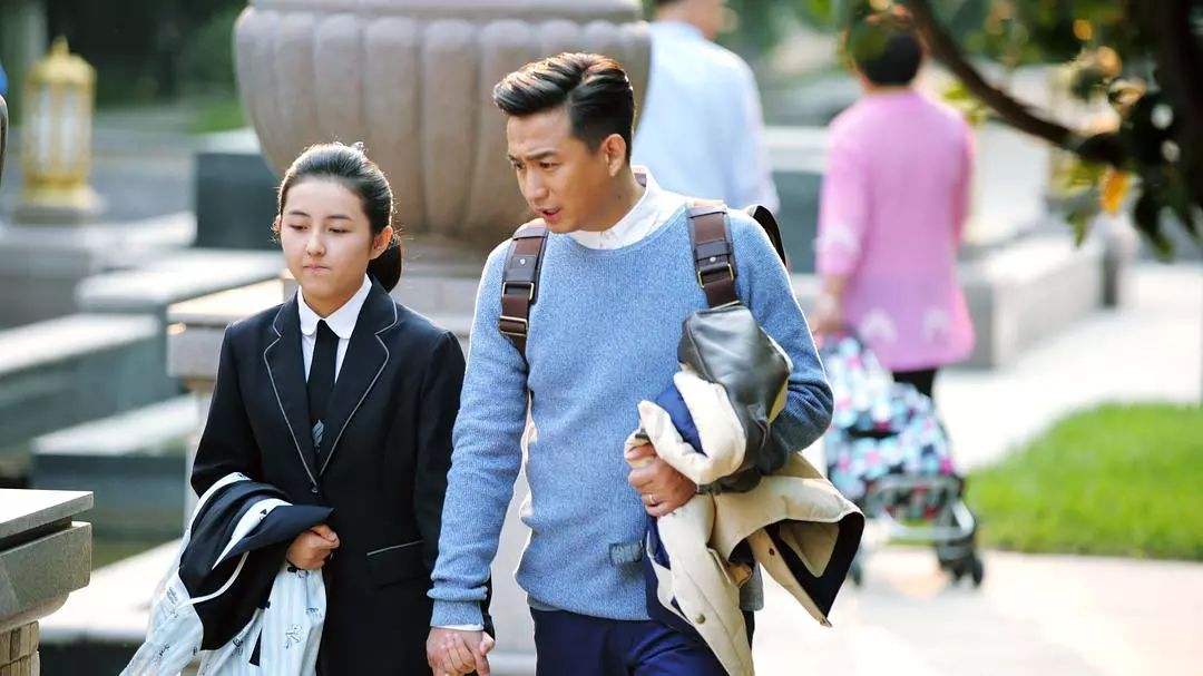 中国有5个时区 为什么只用一个时间