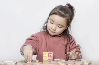 ​幼儿英语培训班哪个机构好？幼儿英语培训班还能开吗