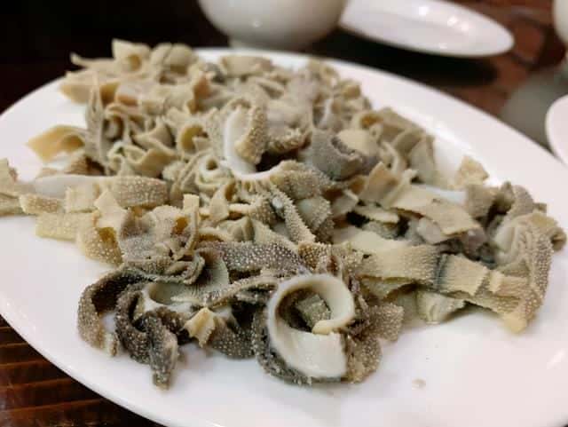 老北京水爆肚是牛的还是羊的（爆肚是羊肚还是牛肚）