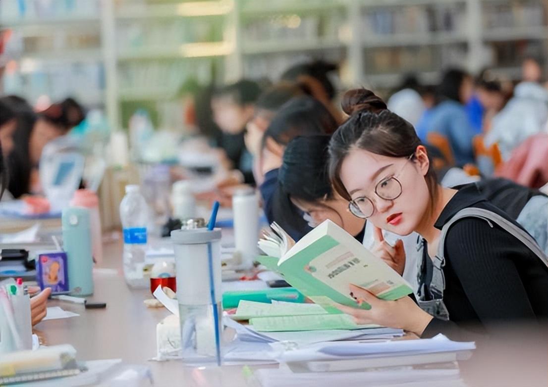 有哪些不用考数学的研究生专业（哪些专业考研不需要考数学）