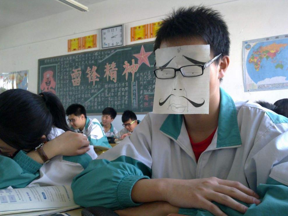 初中生孩子没精神,犯困（初中生孩子整天没精神想睡觉是什么原因）