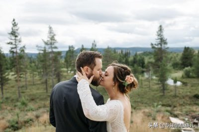 ​老公长期出轨一个女人（男人外面有女人聪明老婆怎么做）