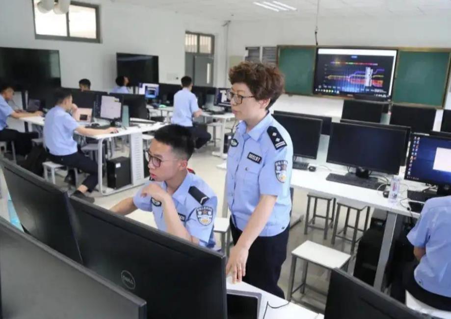 女生就业前景好的十大专业排名（女生好就业的专业排名）