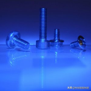 ​螺丝为什么顺时针变紧（拧螺丝是顺时针还是逆时针）