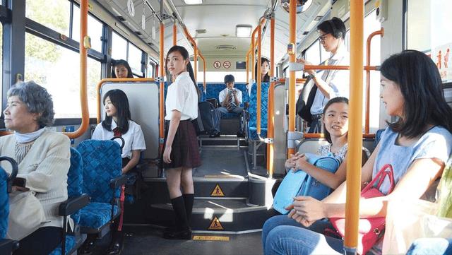 70岁老人补助标准多少钱一个月（70岁以上老人每月领多少钱）