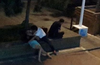 青岛女子醉酒遭性侵,疑被路人当街轮流猥亵图片视频曝光
