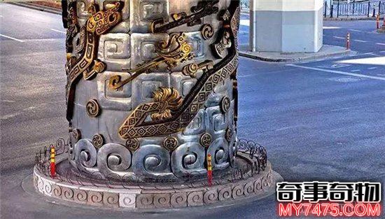 揭秘诡异的上海龙柱事件,柱子底下其实是一个龙脉