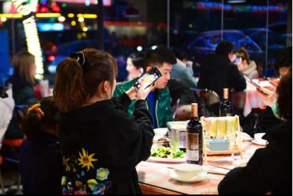 重庆的夜生活是怎么样的?关于重庆夜生活你必须知道的事(6)