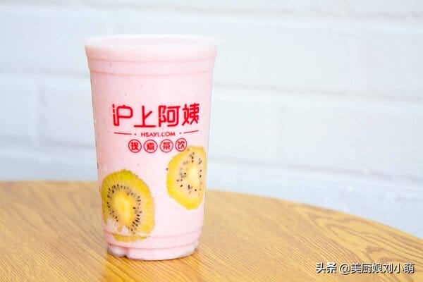 国内最受欢迎的奶茶品牌(十大最好喝的奶茶)