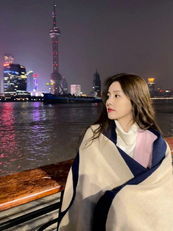 白鹿是中专毕业的吗（白鹿的学历有多高）