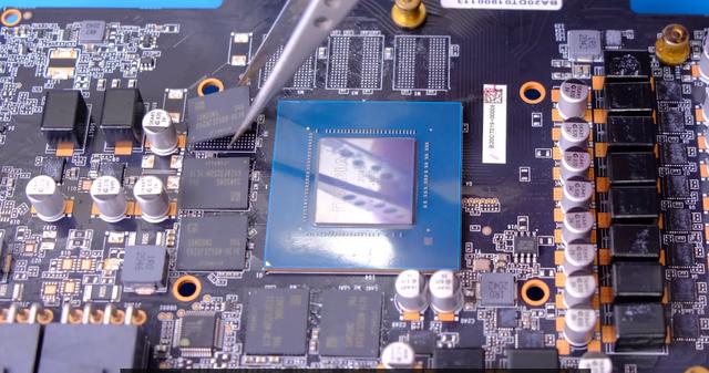 显卡rtx3070相当于什么水平(大神动手升级RTX3070的显存)(5)