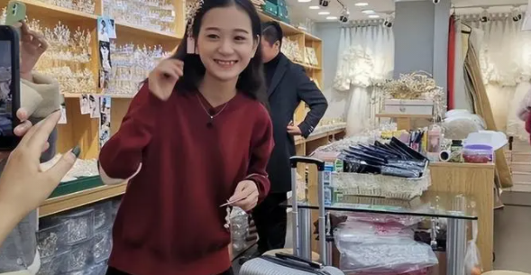 张曼如美迪智公司是真的嘛,网红张曼如个人资料