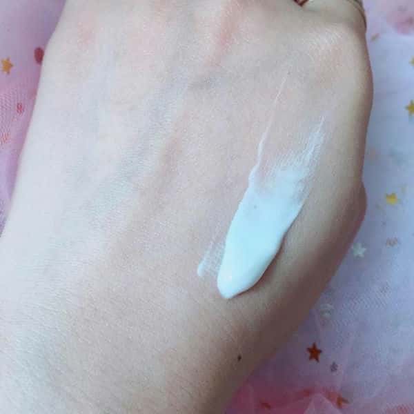 自然堂是什么档次的化妆品(自然堂化妆品系列)