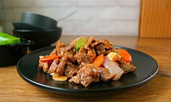蚝油牛肉是什么地方的菜,蚝油牛肉的做法教程