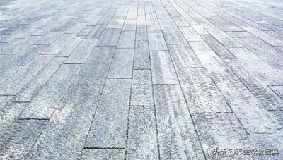 ​石塑地板适合家装吗(石塑地板使用寿命)