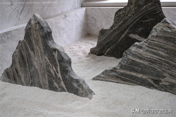 石塑地板适合家装吗(石塑地板使用寿命)