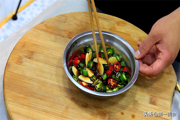 煮鸡蛋几分钟好(正确的煮鸡蛋方法8分钟)