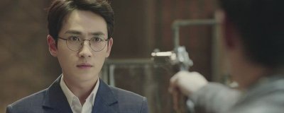 ​夜尊和黑袍使什么关系