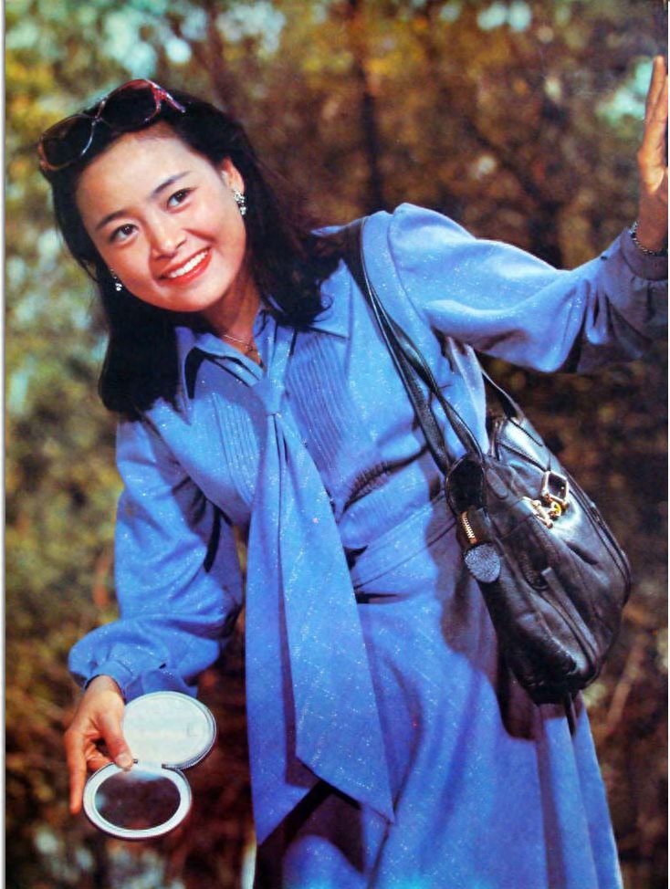 当年四冠王张瑜61岁风范犹存,忘不掉庐山恋情,听不够美妙知音
