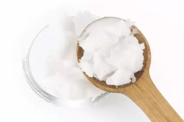 椰子油怎么看质量好坏 4原则让你避免上当 椰子油怎么看质量好坏 4原则让你避免上当