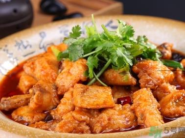 带鱼和牛奶可以一起吃吗?带鱼和牛奶可以同时吃吗? 带鱼和牛奶可以一起吃吗?带鱼和牛奶可以同时吃吗?