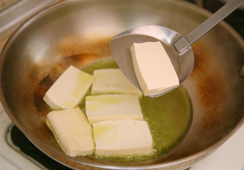 豆腐怎么做才能入味 3个豆腐入味小技巧 豆腐怎么做才能入味 3个豆腐入味小技巧