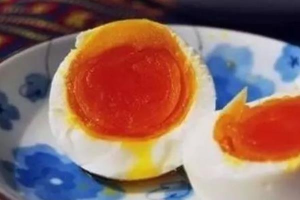 咸鸭蛋有营养吗 有这些营养 咸鸭蛋有营养吗 有这些营养