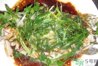 鲢鱼怎么去腥味?鲢鱼怎么做好吃没有腥味? 鲢鱼怎么去腥味?鲢鱼怎么做好吃没有腥味?
