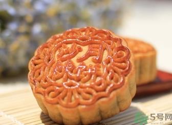 梦见吃月饼好不好?梦见吃月饼是什么意思? 梦见吃月饼好不好?梦见吃月饼是什么意思?