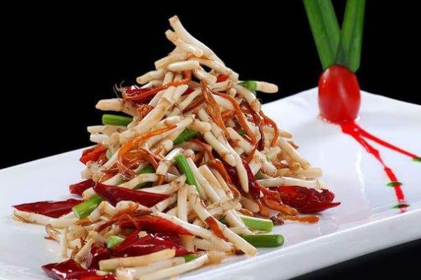 折耳根对胃有害吗 胃炎能不能吃折耳根 折耳根对胃有害吗 胃炎能不能吃折耳根