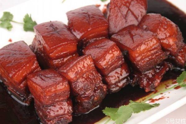红烧肉需要炖多久 红烧肉炖多久好吃 红烧肉需要炖多久 红烧肉炖多久好吃