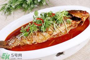 枇杷和鱼能一起吃吗?吃完鱼可以吃枇杷吗? 枇杷和鱼能一起吃吗?吃完鱼可以吃枇杷吗?