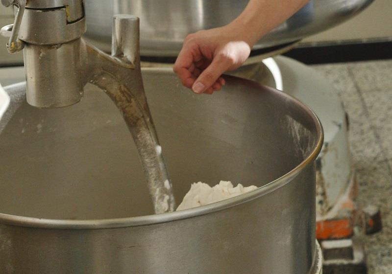 金牛角面包的做法 三峡金牛角美味秘方 金牛角面包的做法 三峡金牛角美味秘方