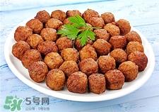 炸丸子用淀粉还是面粉?炸肉丸用什么粉好吃? 炸丸子用淀粉还是面粉?炸肉丸用什么粉好吃?