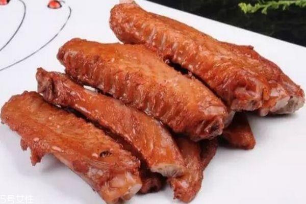 鸭翅有什么营养价值呢 鸭翅怎么做好吃呢 鸭翅有什么营养价值呢 鸭翅怎么做好吃呢