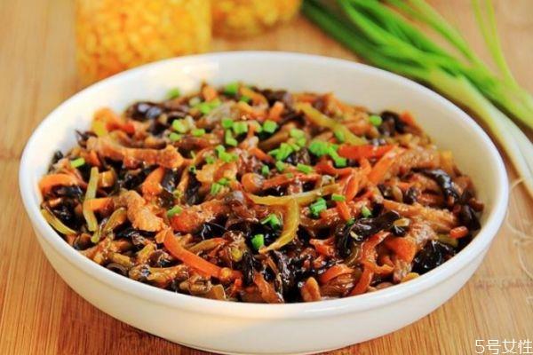 鱼香肉丝怎么做好吃 鱼香肉丝的简单做法 鱼香肉丝怎么做好吃 鱼香肉丝的简单做法