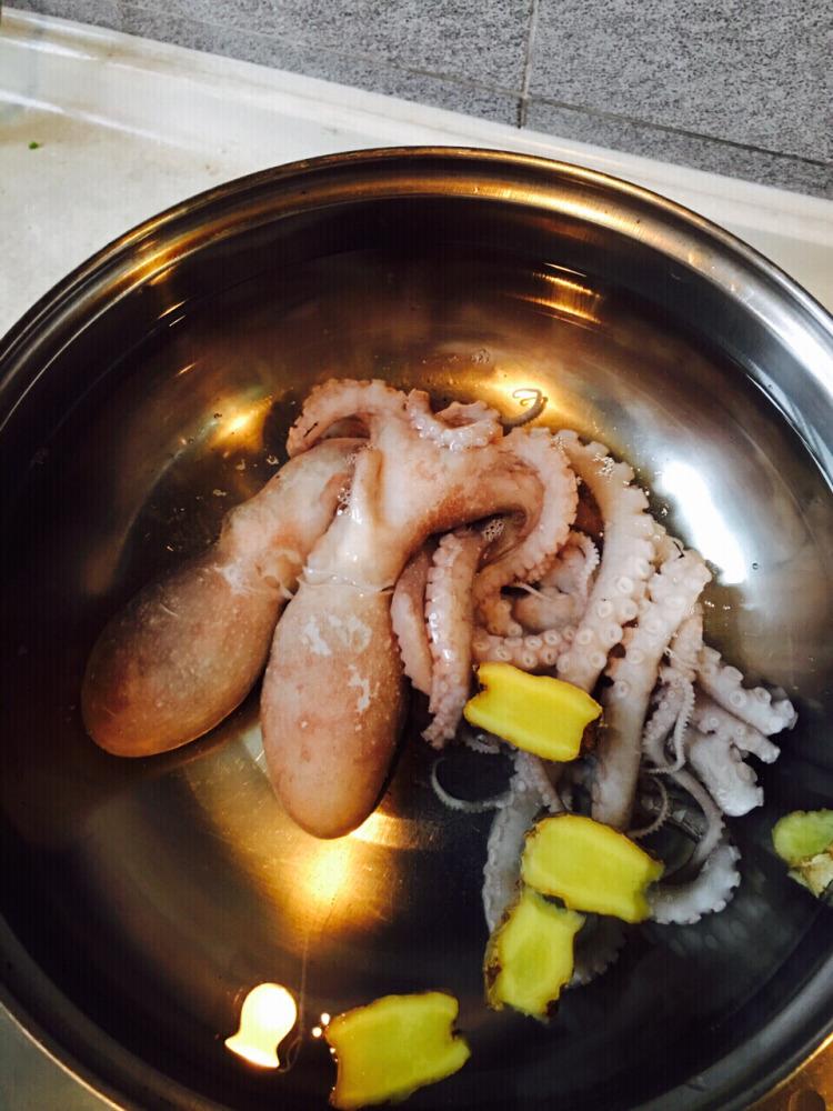 粉丝带子的做法 粉丝带子蒜蓉的做法 粉丝带子的做法 粉丝带子蒜蓉的做法