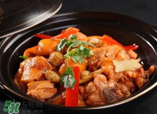 美国黄焖鸡米饭为什么那么贵?美国黄焖鸡米饭多少钱一份? 美国黄焖鸡米饭为什么那么贵?美国黄焖鸡米饭多少钱一份?