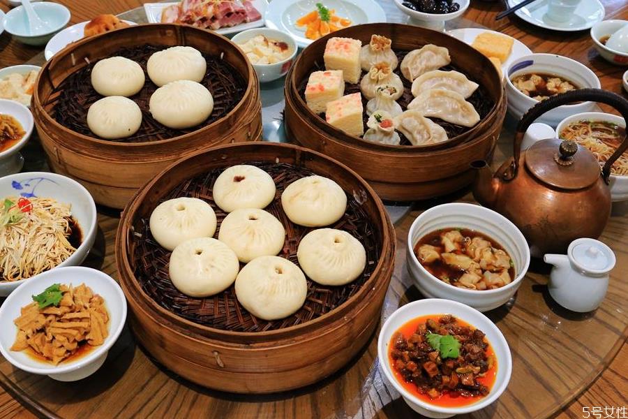 早茶什么时候吃 早茶是几点到几点 早茶什么时候吃 早茶是几点到几点