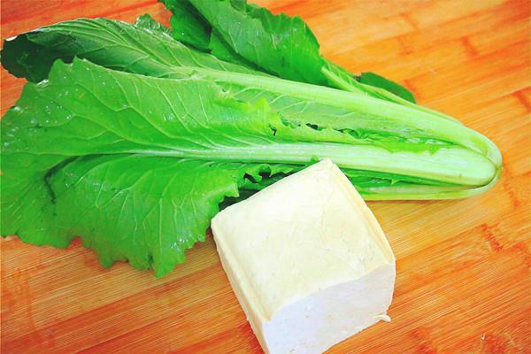 小白菜可以和虾一起吃吗 小白菜可以和牛肉一起吃吗 小白菜可以和虾一起吃吗 小白菜可以和牛肉一起吃吗