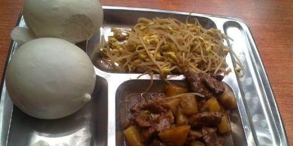 看看监狱里都是吃的什么饭,这到底是去反思还是去享受