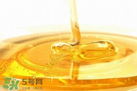 过敏性鼻炎可以吃蜂蜜吗?过敏性鼻炎能不能吃蜂蜜? 过敏性鼻炎可以吃蜂蜜吗?过敏性鼻炎能不能吃蜂蜜?