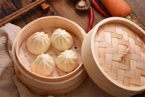 蒸包子中途可以打开盖子吗 蒸包子中途可以加水吗 蒸包子中途可以打开盖子吗 蒸包子中途可以加水吗