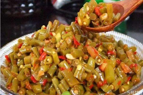 孕妇可以吃酸豆角吗 孕妇吃酸豆角有什么注意的呢 孕妇可以吃酸豆角吗 孕妇吃酸豆角有什么注意的呢