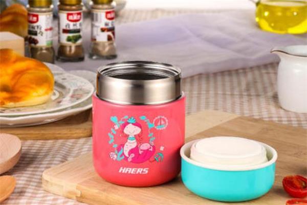 焖烧杯里的饭能放多久 夏天焖烧杯可以放几个小时 焖烧杯里的饭能放多久 夏天焖烧杯可以放几个小时